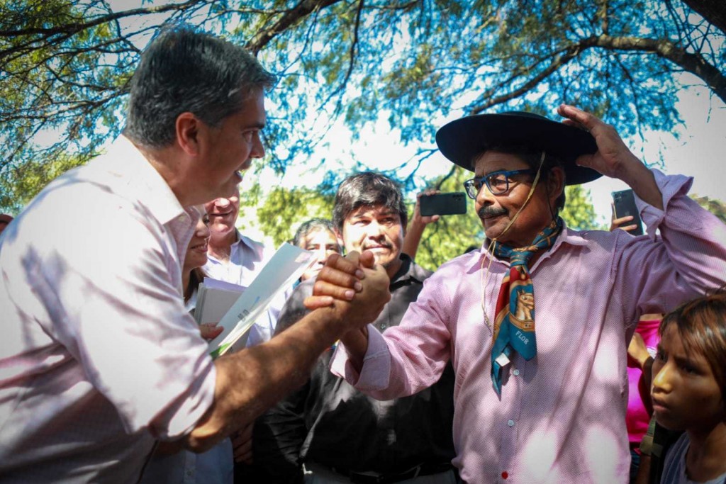 El gobierno entregó títulos de propiedad rural a familias y comunidades de El Impenetrable