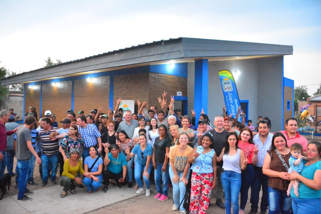 Inauguraron la refacción del centro comunitario de Chacra 66