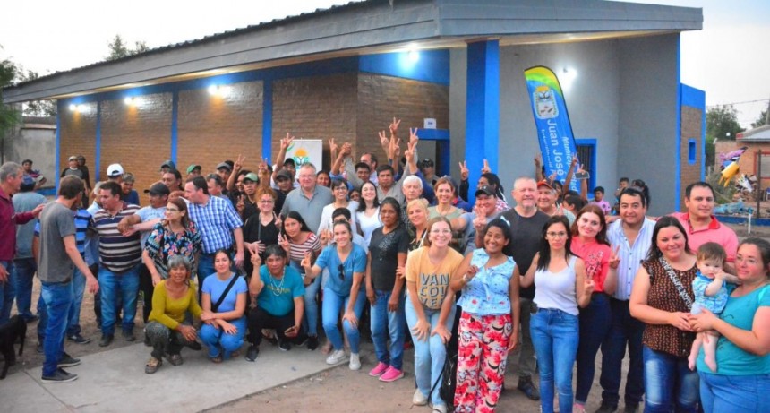 Inauguraron la refacción del centro comunitario de Chacra 66