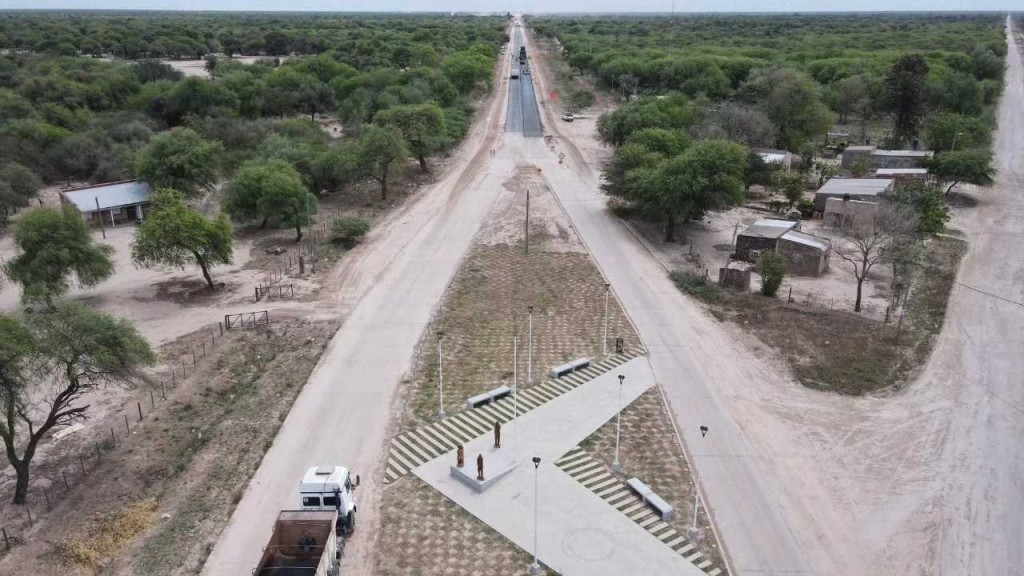 Avanza la pavimentación de la ruta 9 entre Miraflores y Las Hacheras