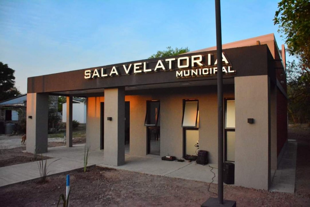Autoridades municipales inauguraron la sala velatoria en Zaparinqui
