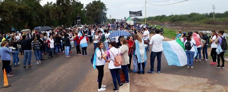 Alto acatamiento al paro nacional con movilización contra el ajuste