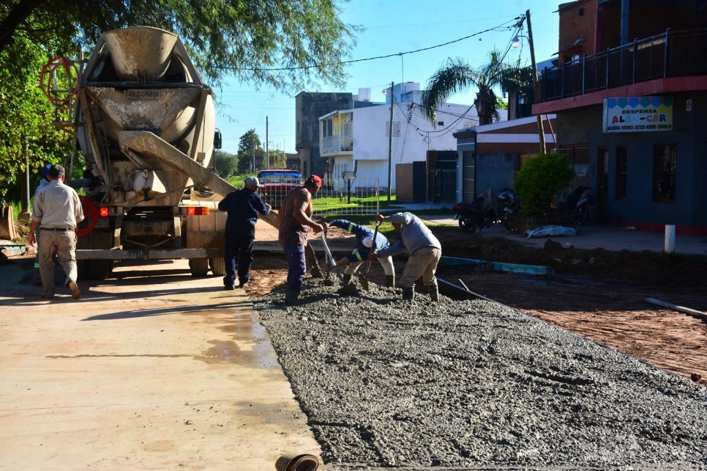 Pio Sander supervisó obras que se construyen con fondos municipales