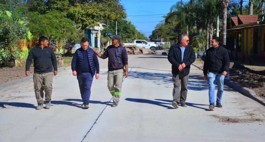 Termino la repavimentaci&oacute;n de la calle Remedios de Escalada, frente a la escuela 255